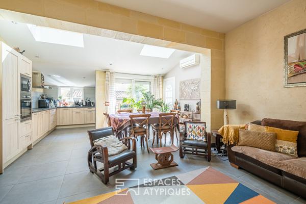 Maison de charme avec jardin, piscine et dépendance en coeur de ville