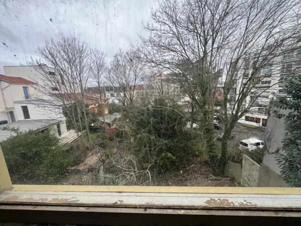 Vente Appartement 5 pièces 234 m2 à Montreuil