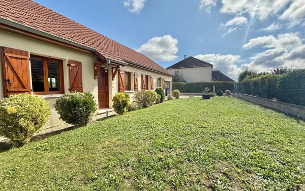 Maison à vendre    5 pièces • 104 m2 Quetigny