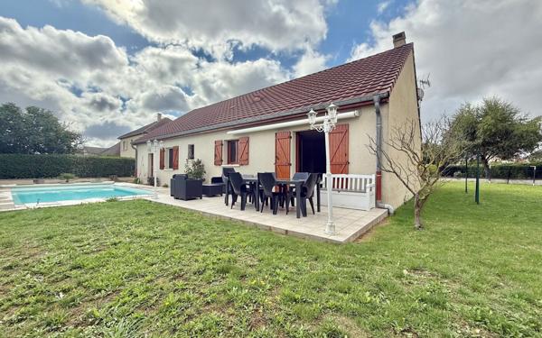 Maison à vendre    5 pièces • 104 m2 Quetigny