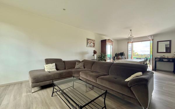 Maison à vendre    5 pièces • 104 m2 Quetigny