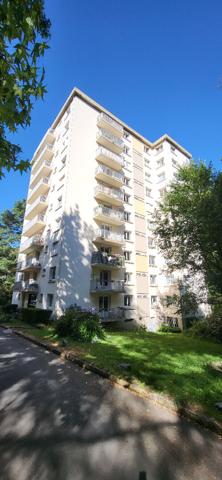 Nantes Mulotière : En vente ! Appartement T2 avec bel espace de vie sur balcon, ascenseur, parking s/sol.
