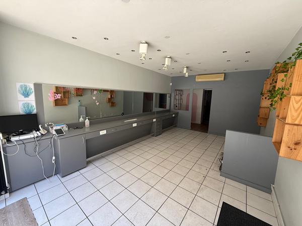 Local commercial Montbrison 100 m2