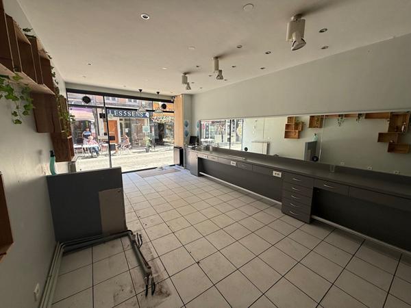 Local commercial Montbrison 100 m2