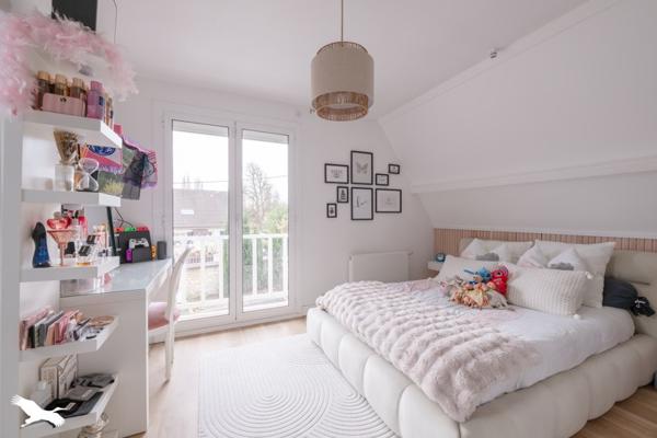 Maison à vendre |  Auvers-sur-Oise |  6 pièces | 165 m²