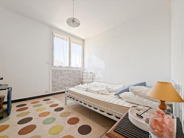 Appartement T3 - 72 m2 La Maurellette dernier étage et vue