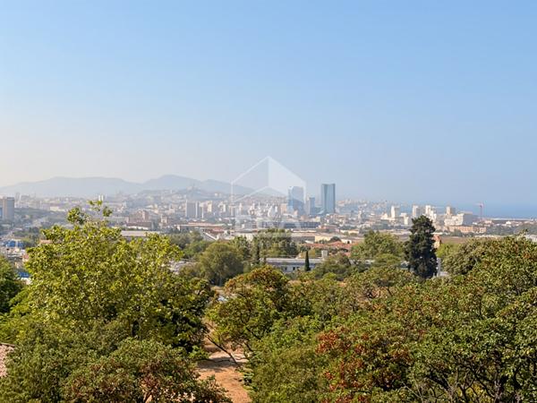 Appartement T3 - 72 m2 La Maurellette dernier étage et vue