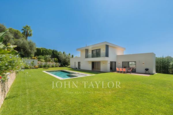 Mougins - Villa contemporaine dans domaine sécurisé proche Mougins School
