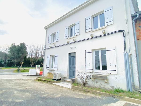 Maison T5 à étage rénovée - Réf LORIQUET