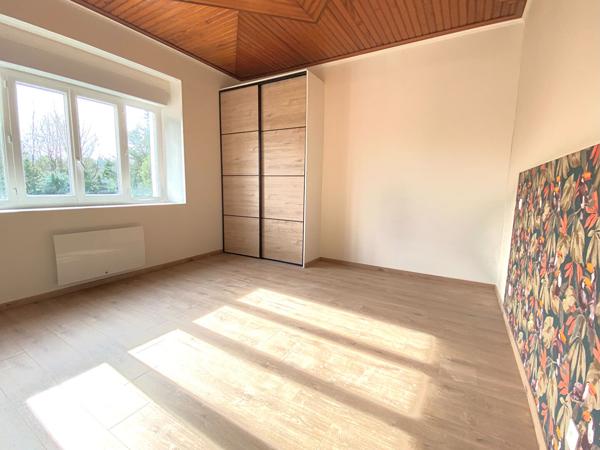 Maison T5 à étage rénovée - Réf LORIQUET