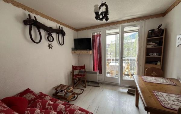 Vente Studio Les angles   