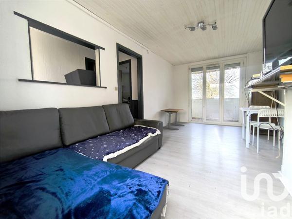 Maison de ville 3 pièces de 59 m² à Bassens (33530)