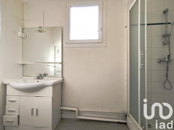 Maison de ville 3 pièces de 59 m² à Bassens (33530)