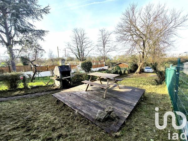 Maison de ville 3 pièces de 59 m² à Bassens (33530)