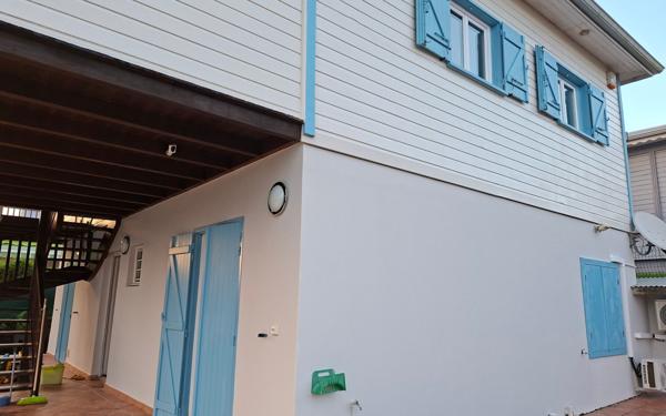 Maison à louer    5 pièces •  Petit-Bourg