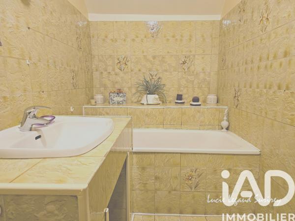 Maison à vendre 5 pièces 94 m² Mantes-la-Ville