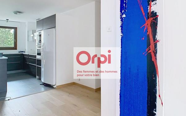 Appartement à vendre    5 pièces • 105,77 m2 Issy-les-Moulineaux