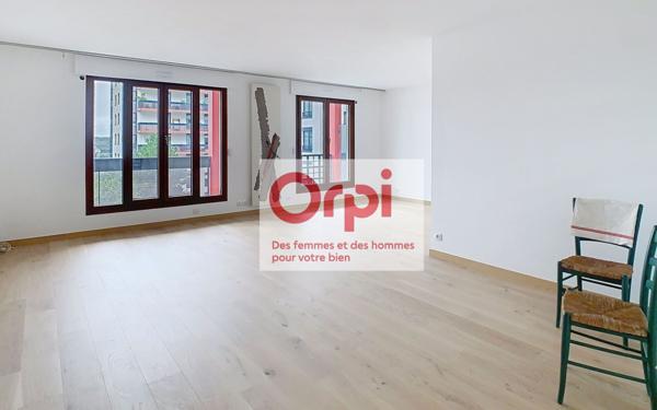 Appartement à vendre    5 pièces • 105,77 m2 Issy-les-Moulineaux