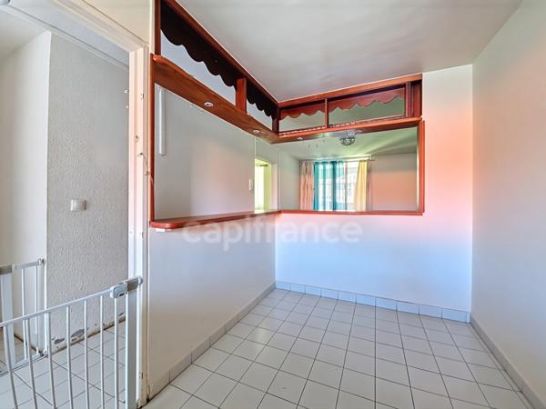 Appartement F4 de 74 m² + 25 m² de loggias, Belcourt, Baie-Mahault