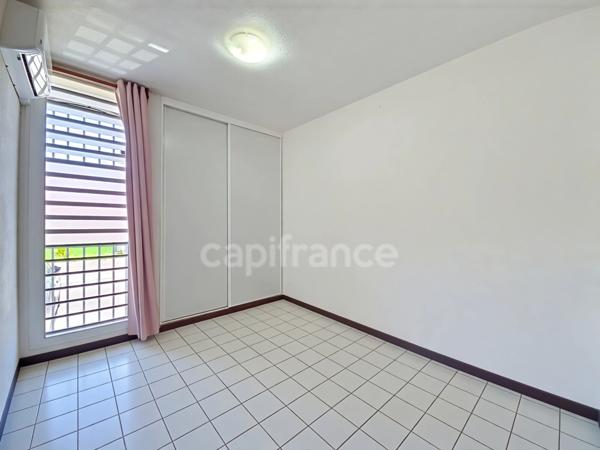 Appartement F4 de 74 m² + 25 m² de loggias, Belcourt, Baie-Mahault