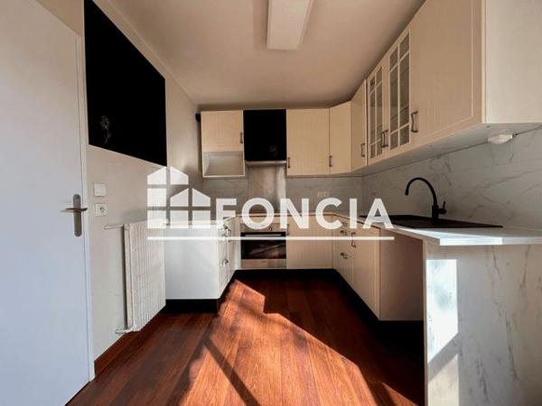 Location Appartement 3 pièces 70 m² - Saint Germain En Laye 78100