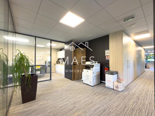 LOOS – Bureau de 215 m2 proche CHU