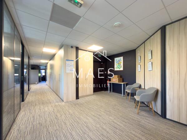 LOOS – Bureau de 215 m2 proche CHU