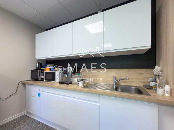 LOOS – Bureau de 215 m2 proche CHU