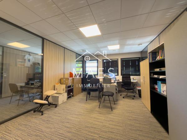 LOOS – Bureau de 215 m2 proche CHU