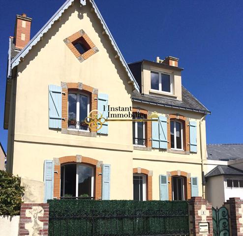 PLOUGASNOU - 8 pièce(s) - 120 m2