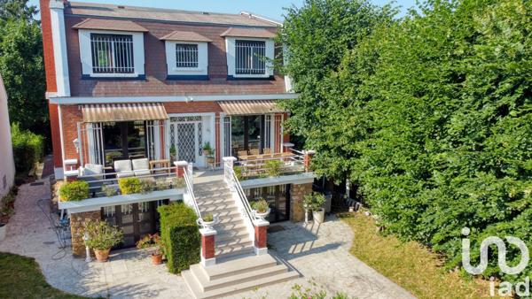 Maison à vendre 9 pièces 431 m² Le Perreux-sur-Marne