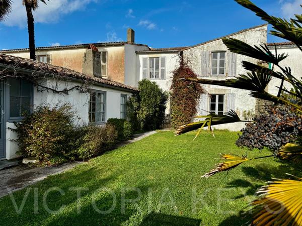 Maison à vendre au Bois-Plage-en-Ré – 5 chambres, piscine, jardin sud