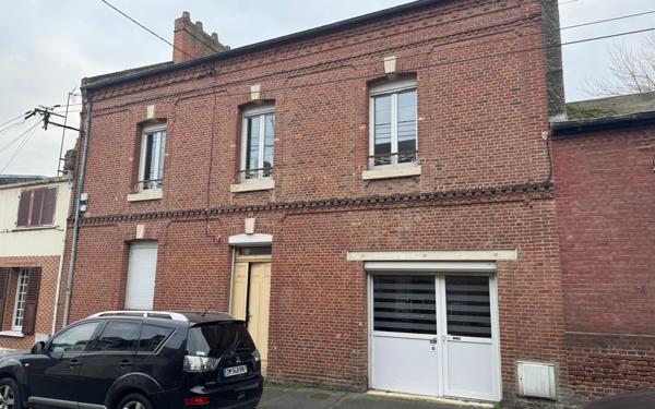 Maison à vendre    8 pièces • 200 m2 Saint-Just-en-Chaussée