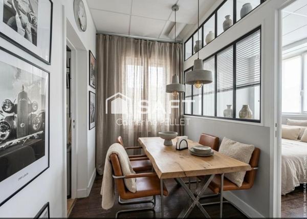 Quartier Mairie - Appartement lumineux et atypique avec parking