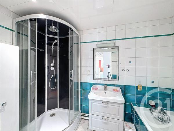 Appartement F4 à vendre  4 pièces - 90,84 m2 VILLERS LES NANCY - 54