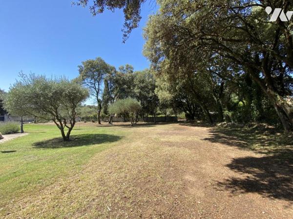 TAB viabilisé, calme et hors lotissement, 577m²