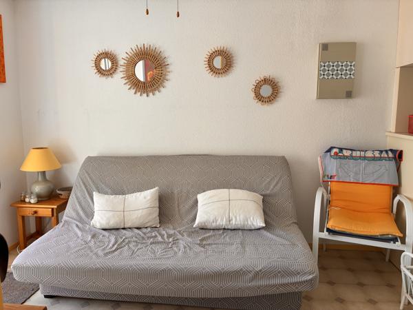 GRUISSAN - RIVE DROITE Appartement de type 2 avec loggia et place de parking privative