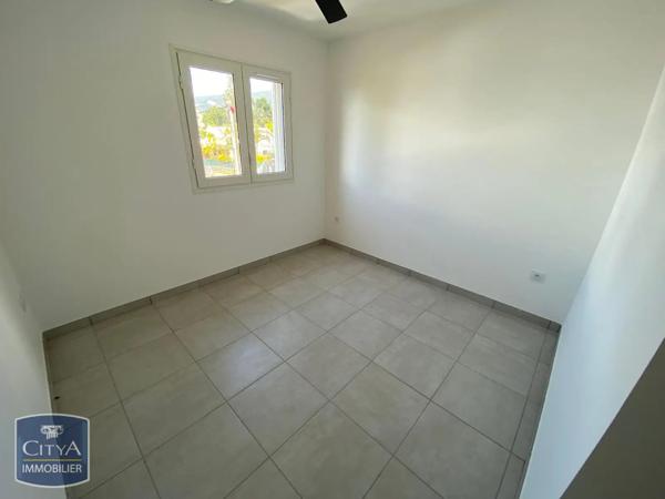 Appartement à louer 4 pièces 114.37m²