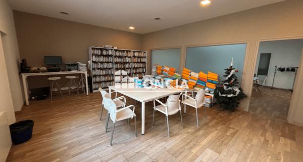 À vendre Local commercial 320.03 m² - Quimper 29000