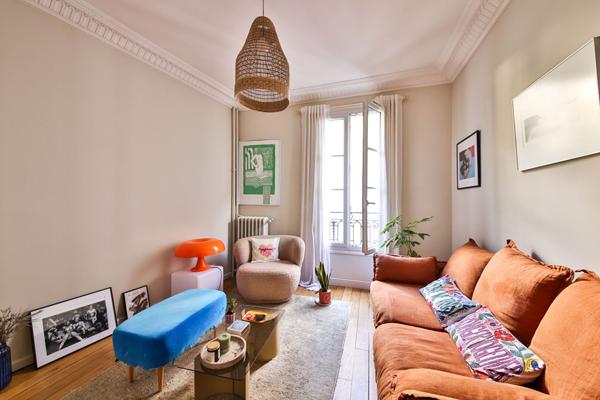 Porte DORE , Bois de Vincennes, 2/3 pièces 55 m², immeuble 1910.