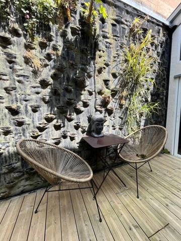 Montreuil (93100) Superbe Loft atypique avec parking privé