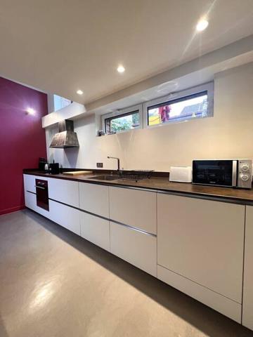 Montreuil (93100) Superbe Loft atypique avec parking privé
