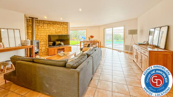 Biganos (33380) Très belle villa de plain-pied avec piscine