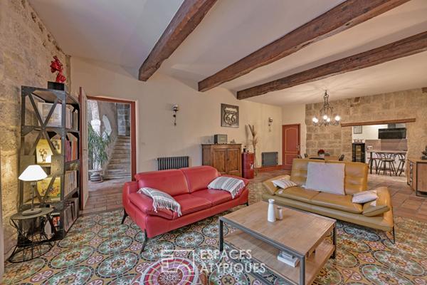 Murmures d’Histoire et Évasion Contemporaine