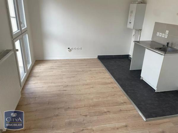 Appartement à louer 1 pièce 27.75m² Étampes (91150)