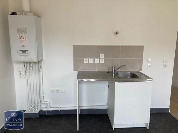 Appartement à louer 1 pièce 27.75m² Étampes (91150)