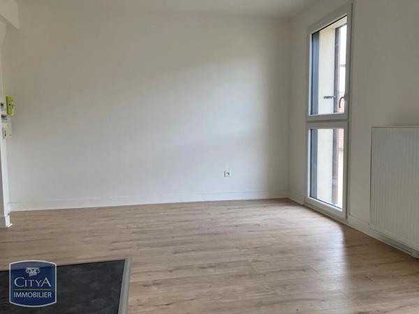 Appartement à louer 1 pièce 27.75m² Étampes (91150)