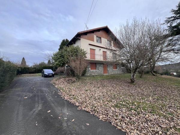 Maison à vendre |  Naves |  10 pièces | 197 m²