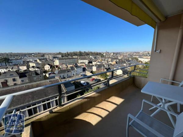Appartement à louer 2 pièces 58.12m² Laval (53000)
