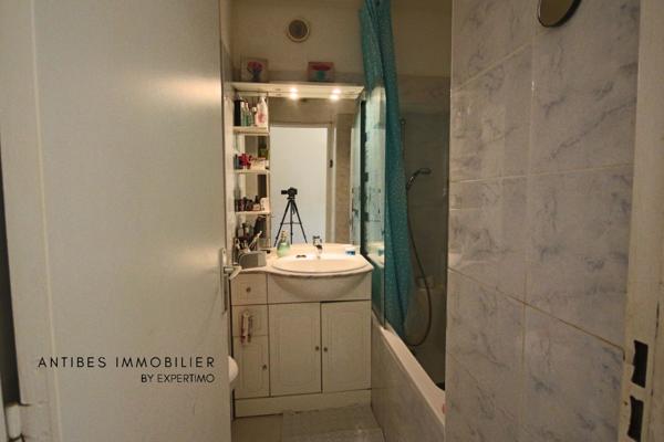 Antibes (06160) STUDIO JUAN LES PINS - TERRASSE - IDEAL INVESTISSEMENT LOCATIF